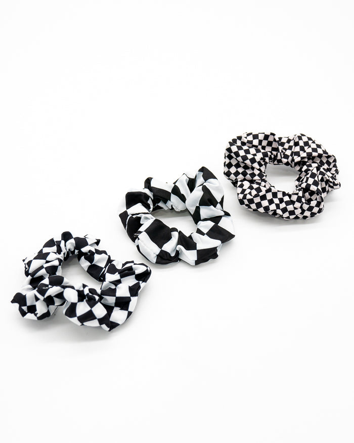 Stage Win Scrunchie Set